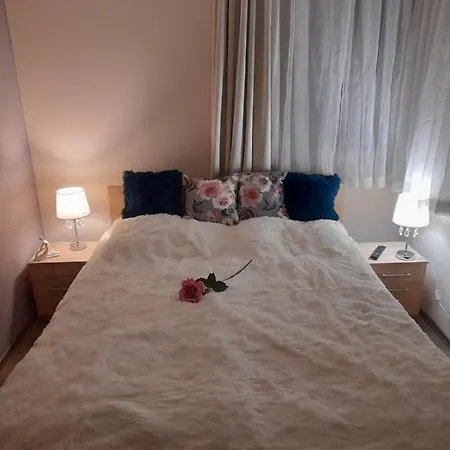 Daire Mandala Apartman Siofok